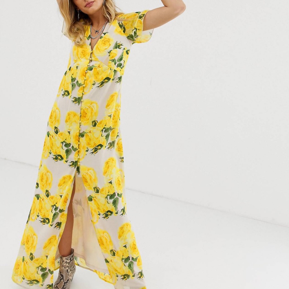 Floral print maxi dress by Sacred Hawk